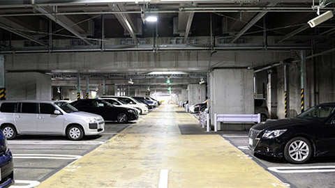 札幌市マンション地下駐車場をLED化で照明コスト削減